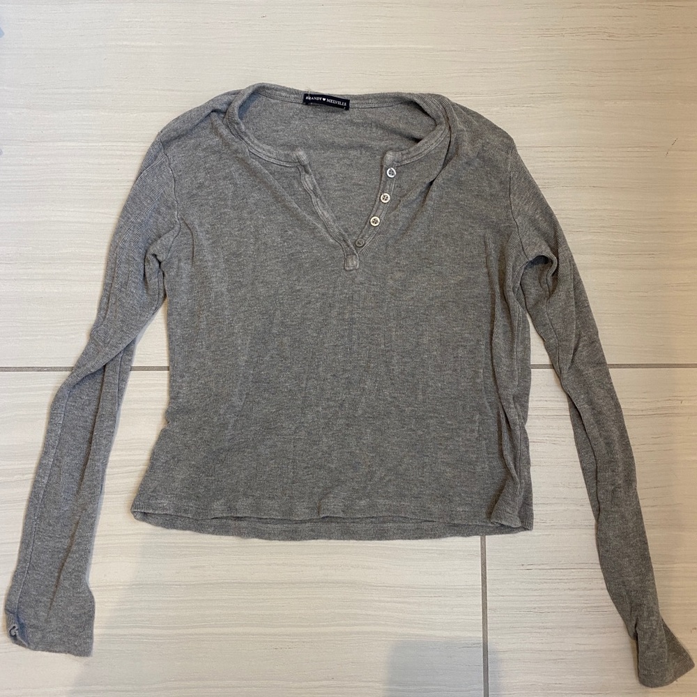 Brandy Melville grey long sleeve top